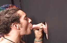 Blowjob at a glory hole that ends with cumshot